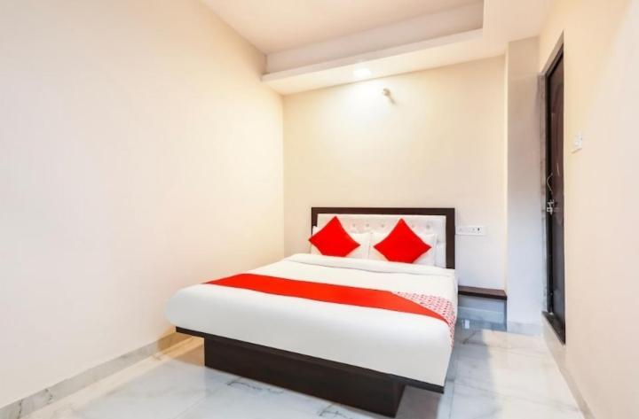 Hotel Royal Palace Indore Dış mekan fotoğraf