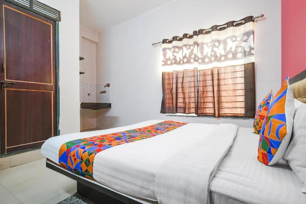 Hotel Royal Palace Indore Dış mekan fotoğraf